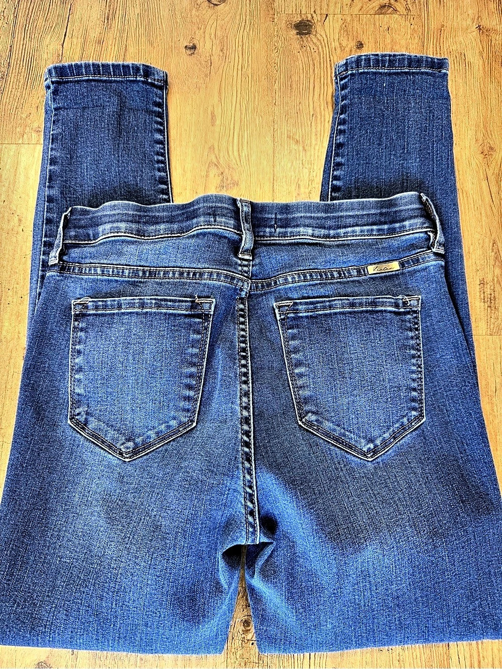 Kancan Mid-Rise Skinny Jeans Blue Waist 28 Good Condition with stretch